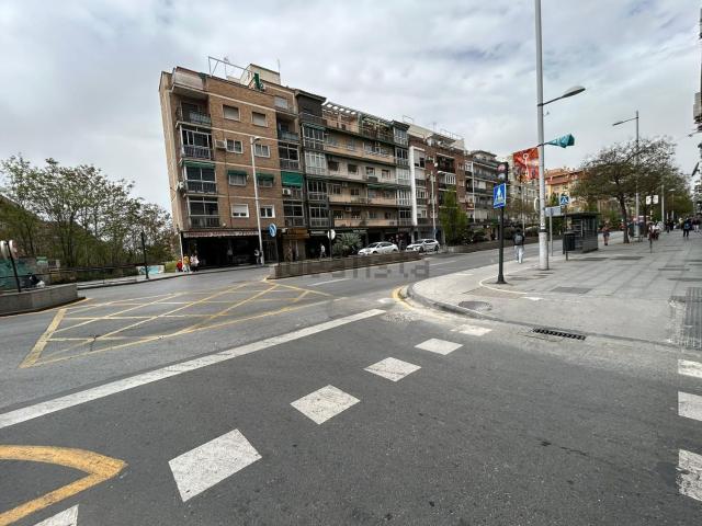 Piso, Granada