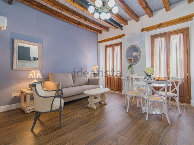 Piso, Granada