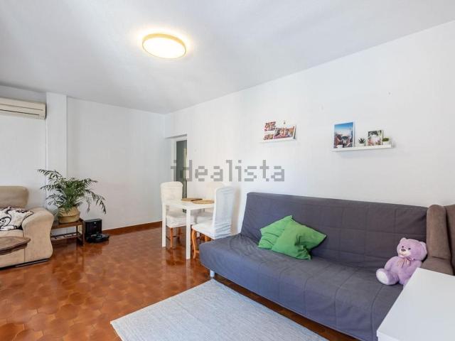 Piso, Granada