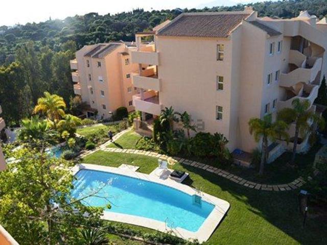 Piso, Green Hills Las Cumbres de Elviria, Marbella