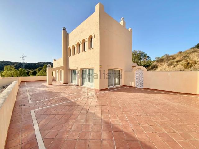 Piso, Green Hills Las Cumbres de Elviria, Marbella