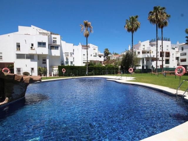 Piso, Green Hills Las Cumbres de Elviria, Marbella