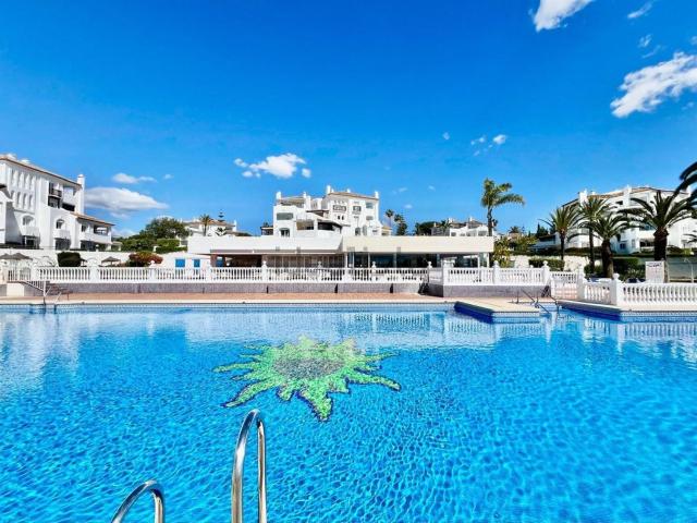 Piso, Green Hills Las Cumbres de Elviria, Marbella
