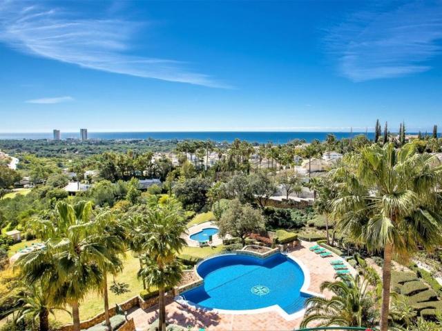 Piso, Green Hills Las Cumbres de Elviria, Marbella