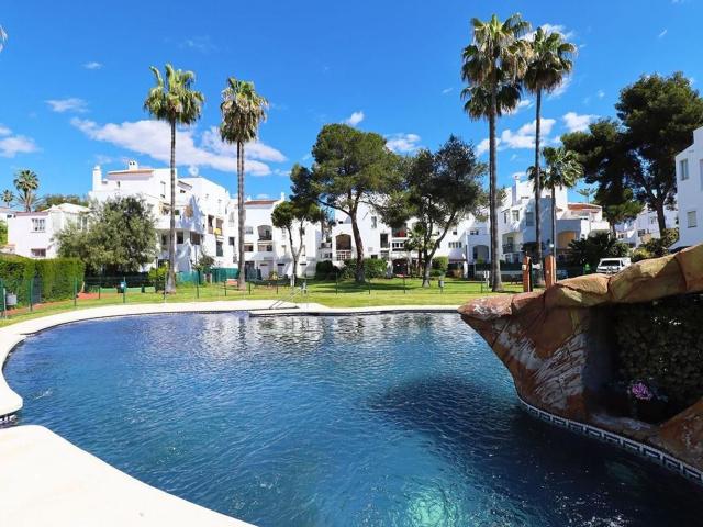 Piso, Green Hills Las Cumbres de Elviria, Marbella