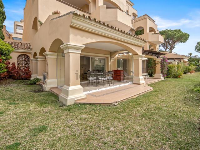 Piso, Hacienda Elviria, Marbella