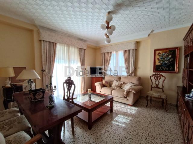 Piso, Hellín