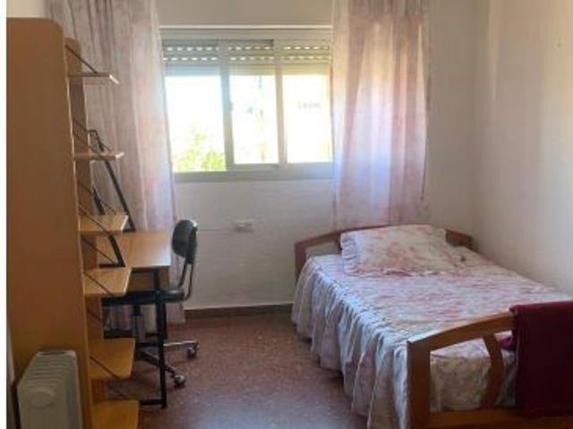 PISO IDEAL ESTUDIANTES CARTUJA