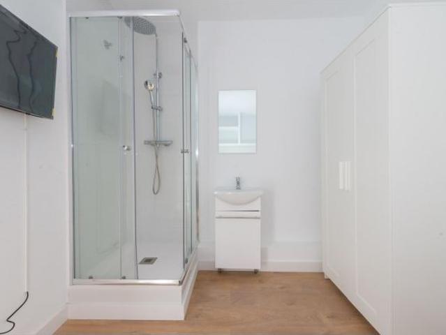 PISO IDEAL PARA COMPARTIR