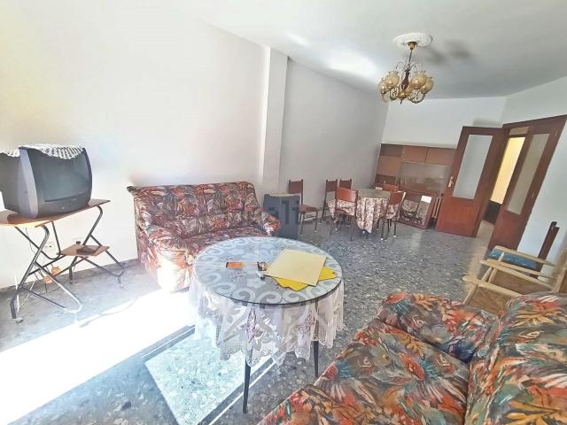 Piso, Illora