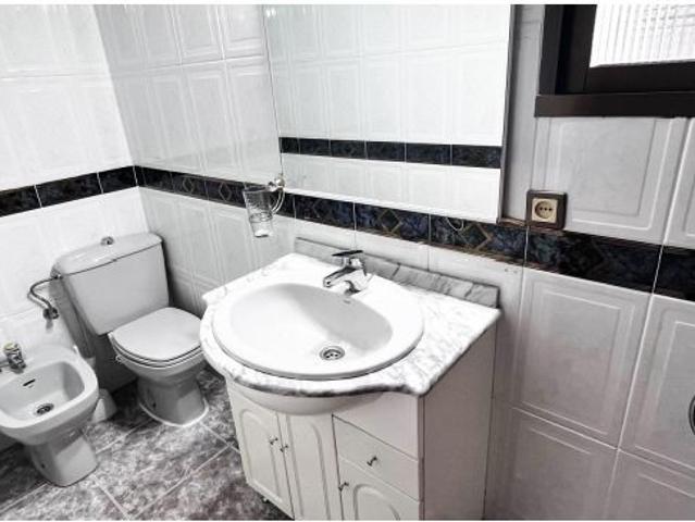 PISO JUNTO A AVDA. JESÚS RESCATADO