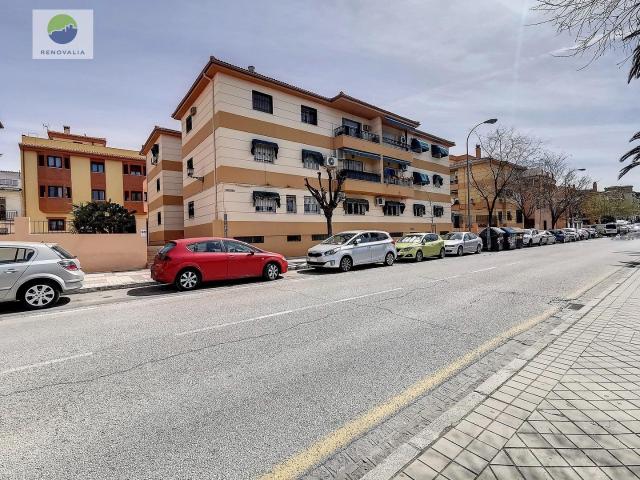 Piso junto a Hospital de Traumatología de Granada