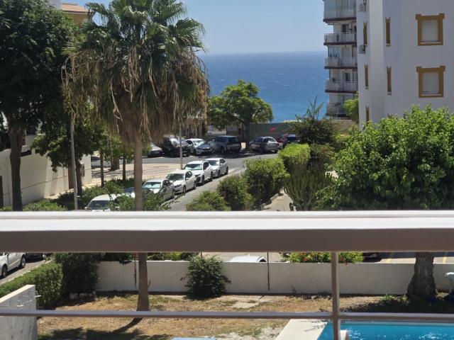 PISO LUMINOSO CON VISTAS AL MAR EN EL CENTRO DE TORREMOLINOS ☀️