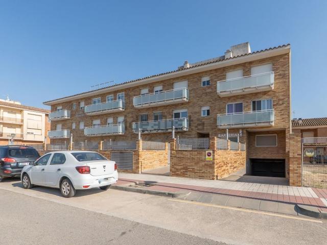 Piso, L&apos Aldea