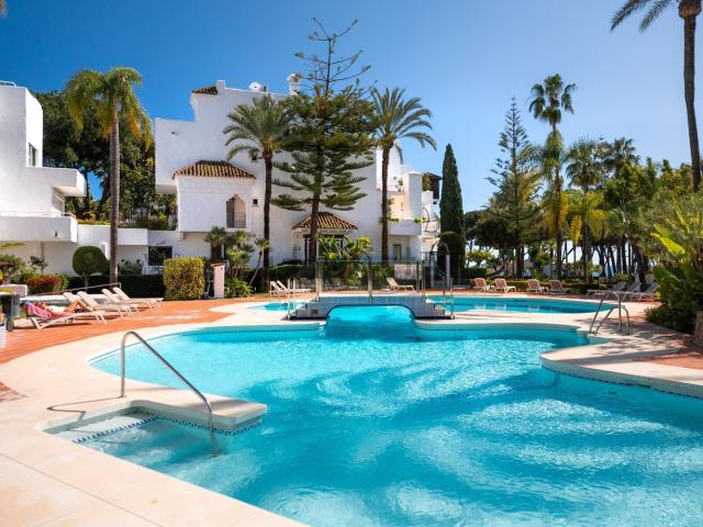 Piso, La Carolina Guadalpín, Marbella