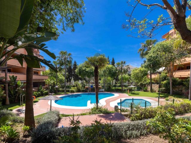 Piso, La Carolina Guadalpín, Marbella