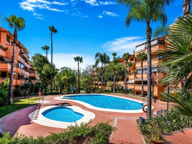 Piso, La Carolina Guadalpín, Marbella