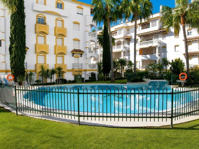 Piso, La Carolina Guadalpín, Marbella