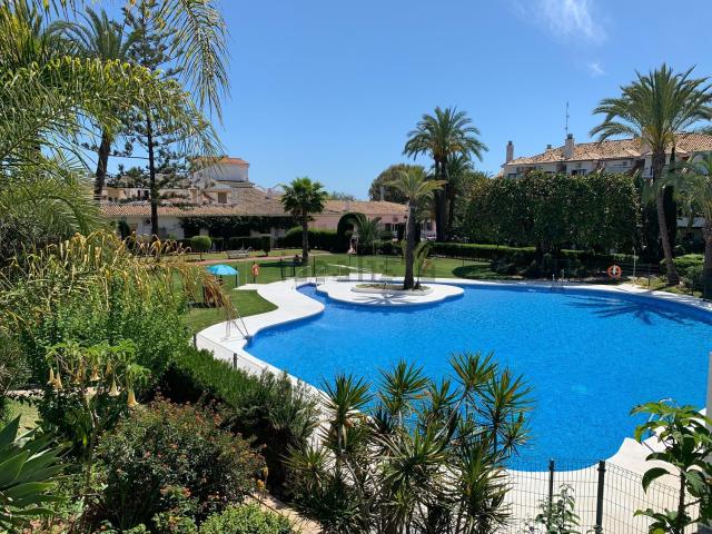 Piso, La Carolina Guadalpín, Marbella