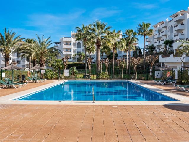 Piso, La Concha Resina Golf, Estepona