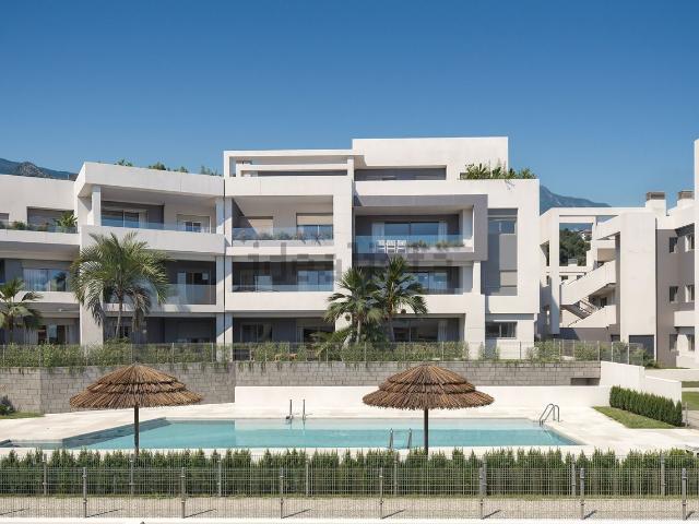 Piso, La Concha Resina Golf, Estepona