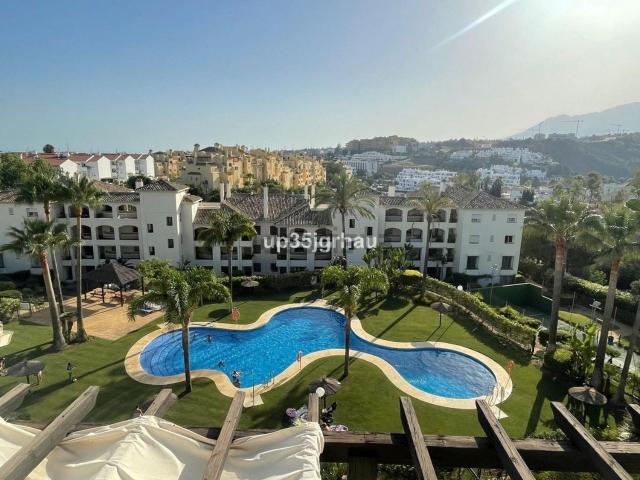 Piso, La Concha Resina Golf, Estepona