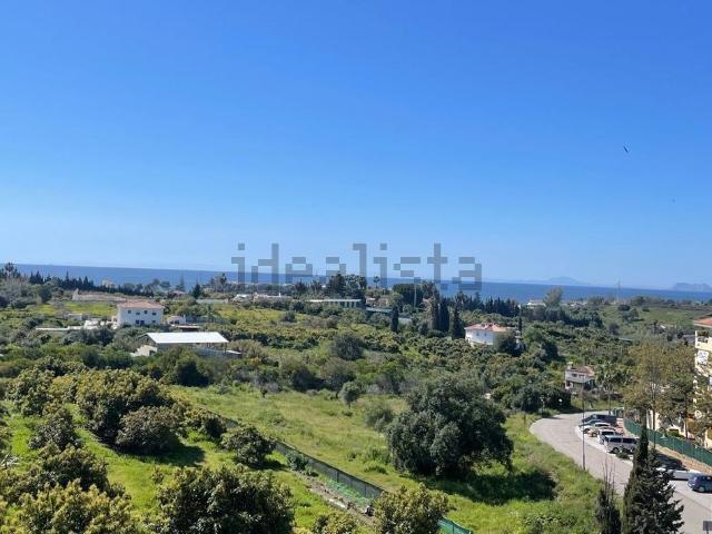 Piso, La Concha Resina Golf, Estepona