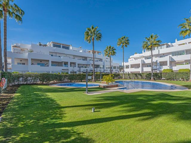 Piso, La Concha Resina Golf, Estepona