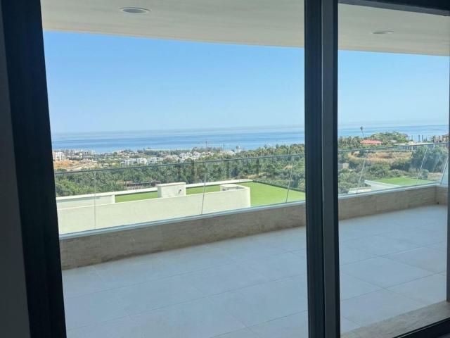 Piso, La Concha Resina Golf, Estepona