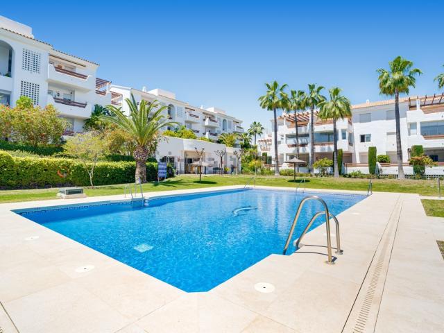 Piso, La Concha Resina Golf, Estepona