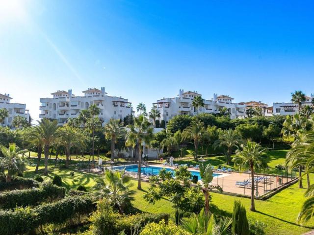 Piso, La Concha Resina Golf, Estepona