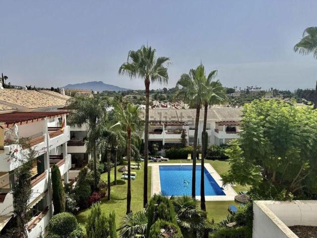 Piso, La Concha Resina Golf, Estepona