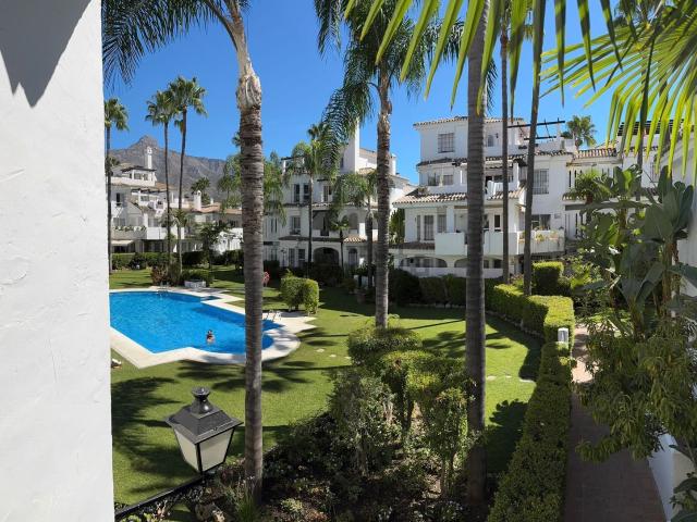 Piso, La Dama de Noche La Alzambra, Marbella