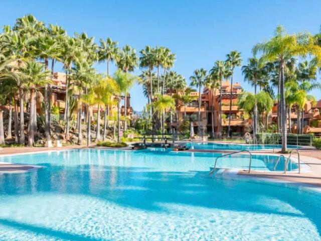 Piso, La Dama de Noche La Alzambra, Marbella