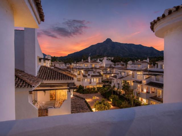 Piso, La Dama de Noche La Alzambra, Marbella