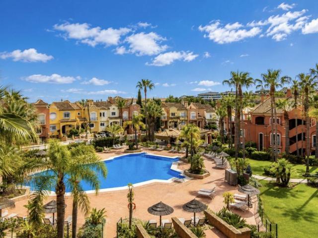 Piso, La Dama de Noche La Alzambra, Marbella