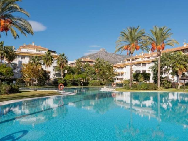 Piso, La Dama de Noche La Alzambra, Marbella