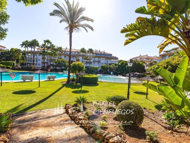 Piso, La Dama de Noche La Alzambra, Marbella