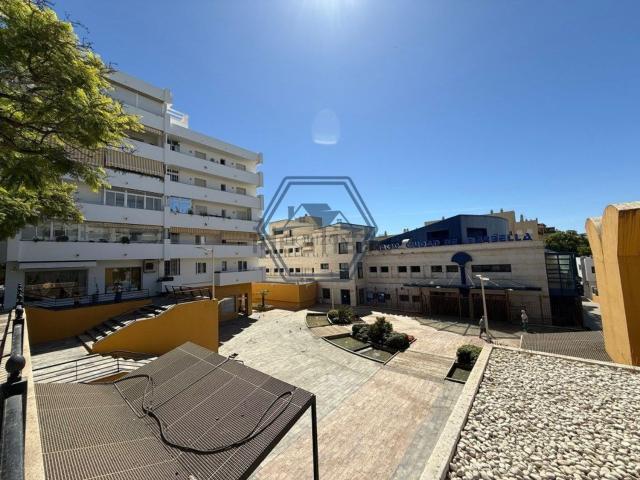Piso, La Puya La Ermita, Marbella