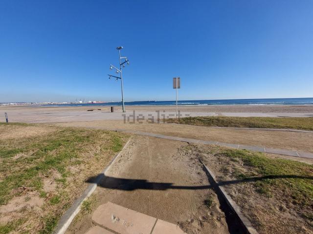 Piso, La Pineda