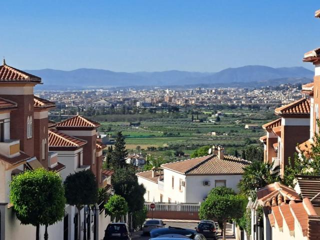 Piso, La Zubia