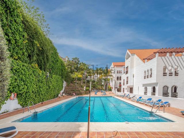 Piso, Las Brisas, Marbella
