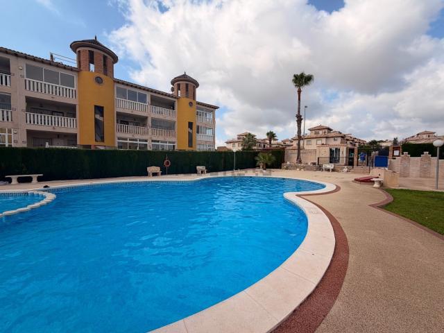 Piso, Las Filipinas, Orihuela