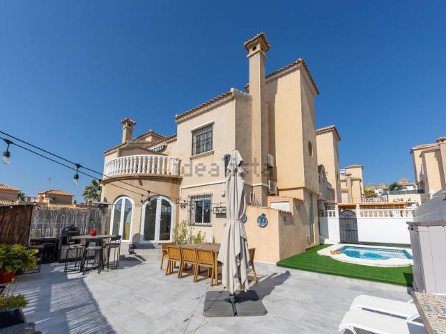 Piso, Las Filipinas, Orihuela