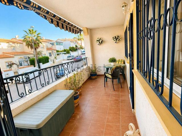 Piso, Las Filipinas, Orihuela