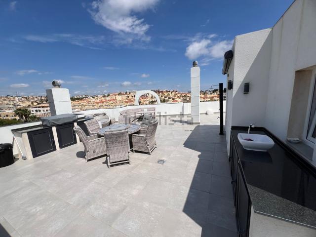Piso, Las Filipinas, Orihuela