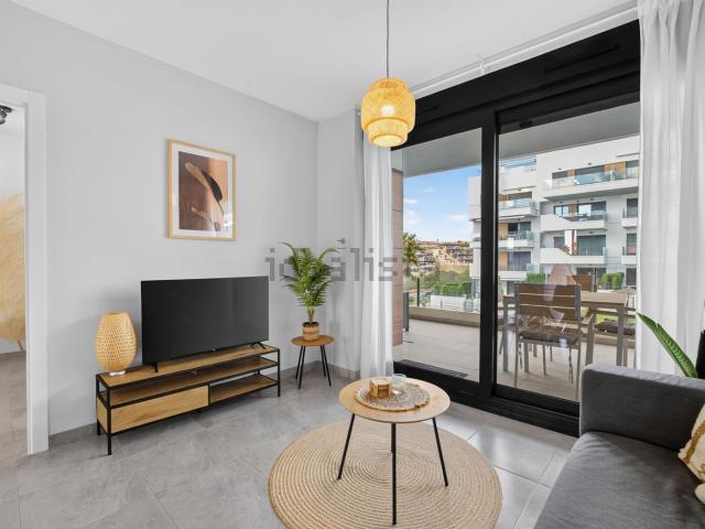 Piso, Las Filipinas, Orihuela