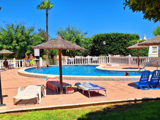 Piso, Las Filipinas, Orihuela