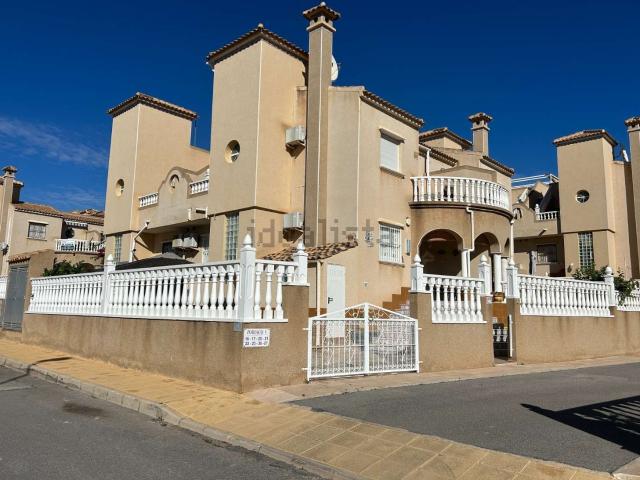 Piso, Las Filipinas, Orihuela