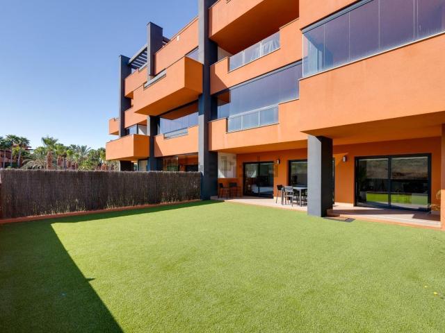 Piso, Las Filipinas, Orihuela